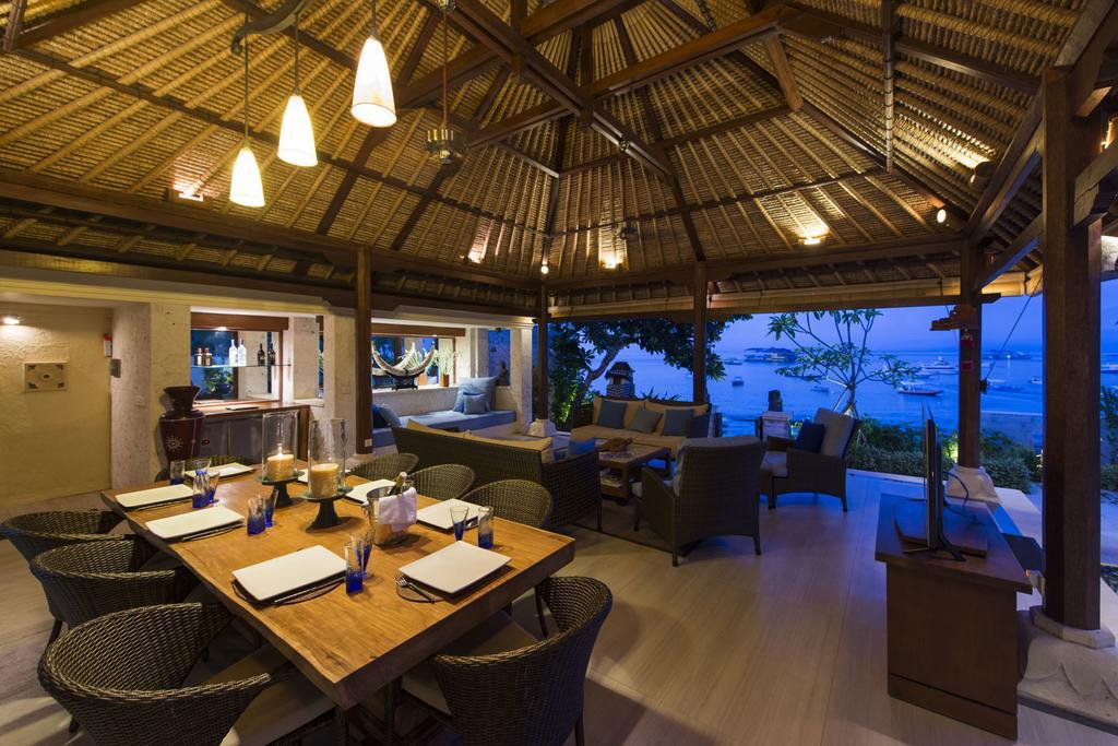 Villa Celagi Lembongan Exterior photo