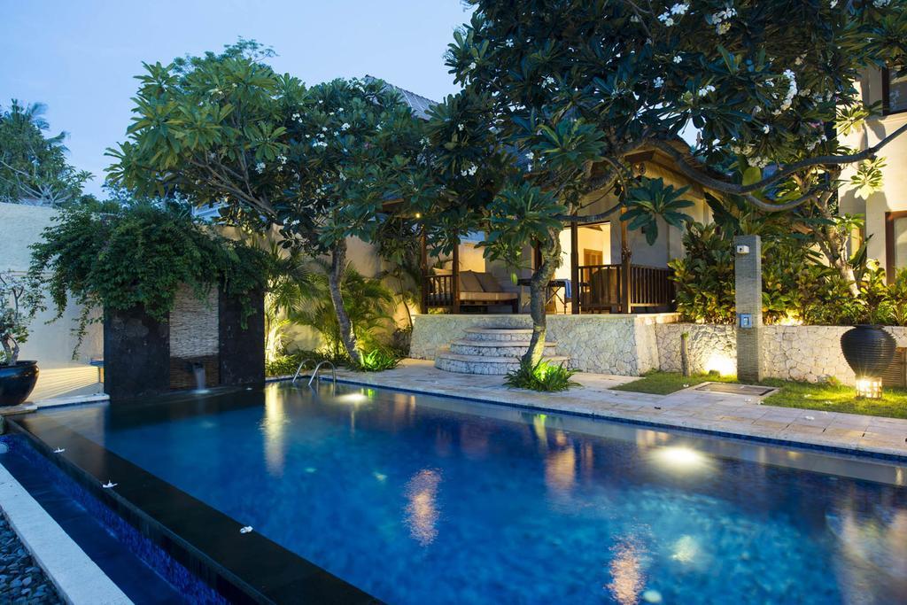 Villa Celagi Lembongan Exterior photo