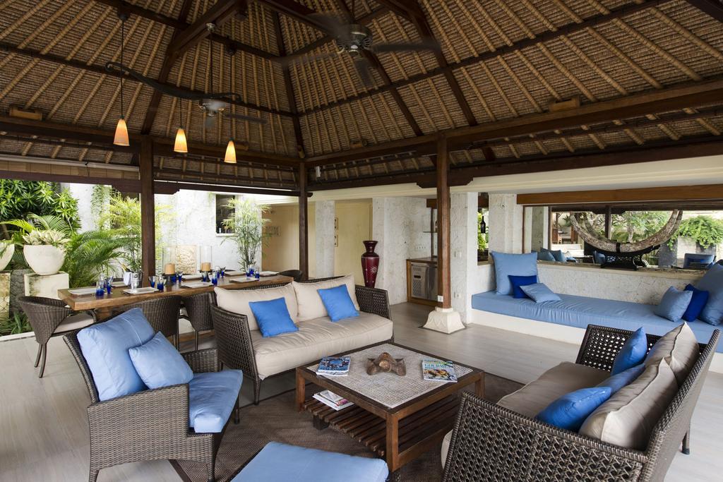 Villa Celagi Lembongan Exterior photo