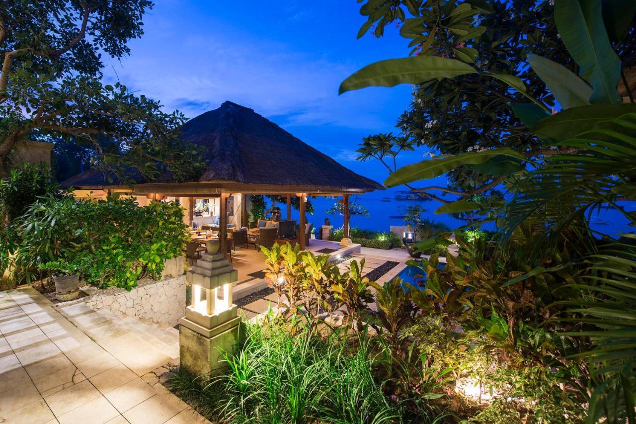Villa Celagi Lembongan Exterior photo