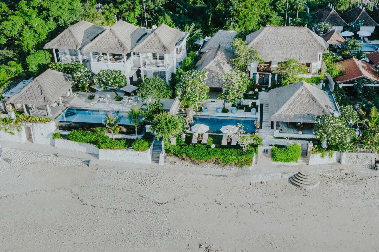 Villa Celagi Lembongan Exterior photo